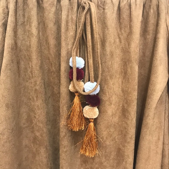 Loveriche Off The Shoulder Dress - Picture 3 of 6